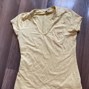 Guess t shirt